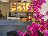 Cabana White Boutique Hotel & Suites - Barer