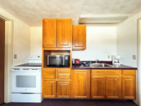 Whitecap Mountains Resort Hotels in Iron County