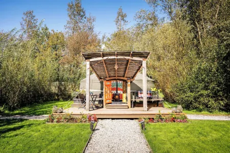 Old Pound Smithy Отели рядом с достопримечательностью «The Burton at Bideford Art Gallery and Museum»