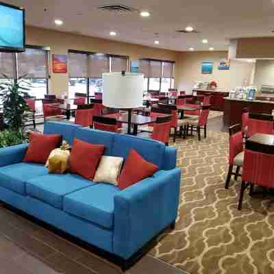 伊利 - 普雷斯克島附近舒適飯店 Dining/Meeting Rooms