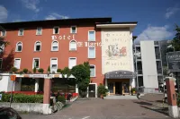 Hotel Sant'Ilario Hotel in zona Parrocchia di Lizzanella