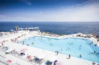 Terrace Mar Suite Hotel