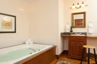 Stonecroft Country Inn Hotels in Ledyard