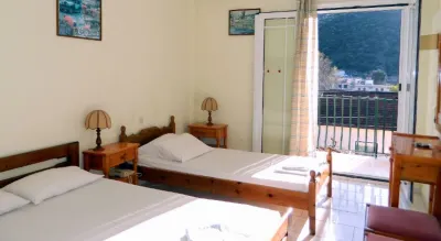 Logaras Apartments Отели в г. Sami
