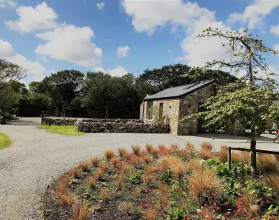Fernwood Hotels in Glenbrickeen