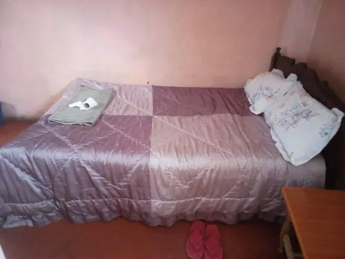 Kyeni Hotel - parking