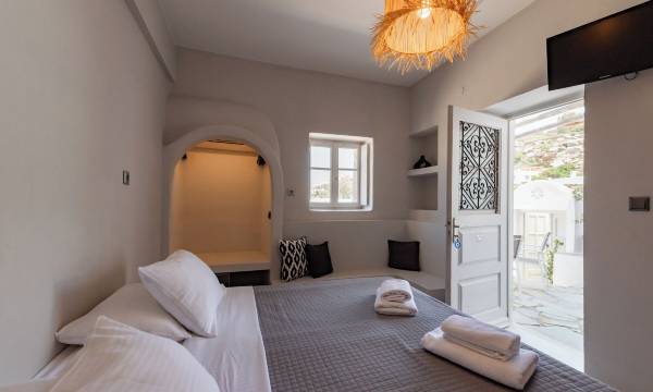 Rania Apartments Sea View