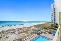 Pelican Beach Resort by Panhandle Getaways - Swimmingpools