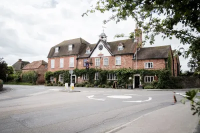 Hinds Head Hotels near Hillier Garden Centre Aldermaston