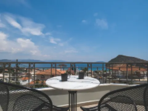 Elixia Hotels in Tolo