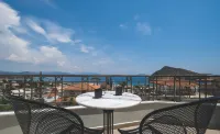 Elixia Hotels in Tolo
