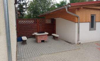 A Whole Holiday House with a Garden in Fonyód for 2-10 Persons