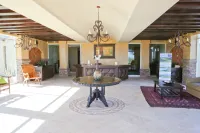 Encanto Living 0302 -1Br by Kivoya