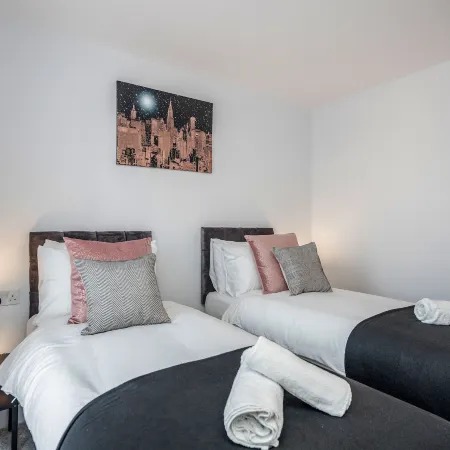 Watford Cassio Deluxe - Modernview Serviced Accommodation Отели рядом с достопримечательностью «Железнодорожный вокзал Уотфорда»