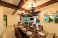 Casa Patron 6 Bdr Private Home with Pool and Game Room Hotels in Herradura