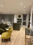 Marvelous 3 Bed Penthouse in KewBridge