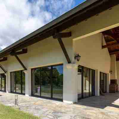 Ma Tranquillité Hotel Exterior