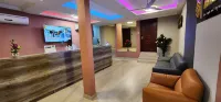 Sevista Hotel Plus - parking