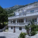 Apartments Villa Dingač Các khách sạn ở Sreser