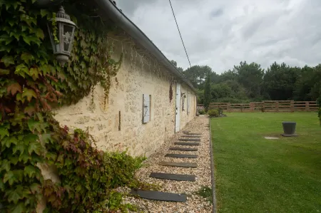 Le Domaine d'Ardgalen Отели в г. Ларюскад