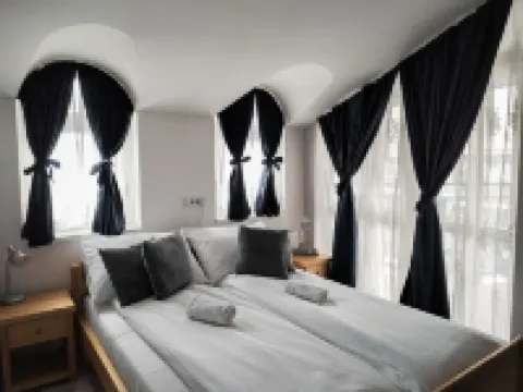 Bloom Inn Hotels near Monument to the Victims of NATO Bombardment in 1999