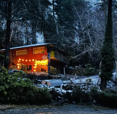 Oyster beach apartment+Relaxing views in Hamersley inlet Hotels in Mason County