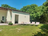 House in the woods. Hotels in Dolo