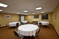 Holiday Inn Express & Suites Plymouth Hotels in Koontz Lake