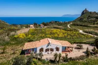 Villa Elena 2 Km from the Natural Reserve of Zingaro