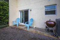 Beach Chairs and Umbrella Provided - Beautiful Coastal Getaway Hotels in Fawn Creek