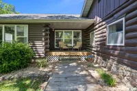 Charming Cabin with Fire Pit and Walking Trails - Inviting Family Retreat