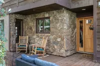 Private Hot Tub and Spacious Outdoor Oasis - Stunning Retreat Hotels in Eagle-Vail