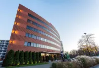 Qubus Hotel Łódź Hotels in Pabianice County