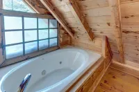 Stunning Mountain Views and Hot Tub Oasis - Charming Log Cabin Retreat
