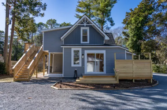 The Shire 255 B - Sienna