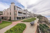 Spectacular Ocean Views and Air Conditioning - Coastal Bliss Retreat Fletcher Cove Community Center 주변 호텔