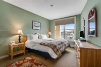 Long Trail House 368 Hotels in Stratton Mountain