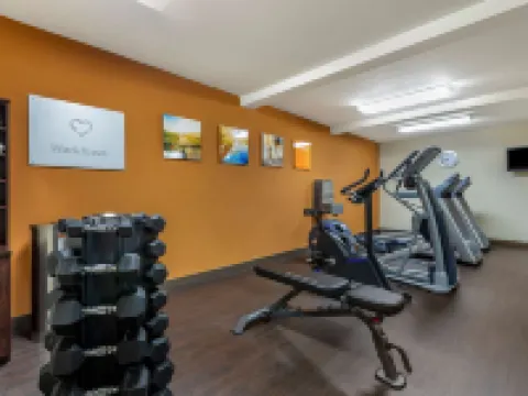 Comfort Suites Visalia - Convention Center Hoteles en Visalia