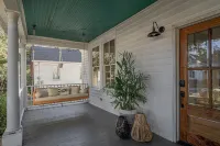 Stylish Kitchen and Cozy Front Porch - Charming Historic Retreat