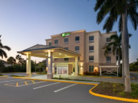 Holiday Inn Express & Suites BOYNTON BEACH WEST by IHG Hotels in Boynton Beach