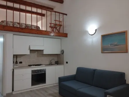 Mantellini 2B Отели в г. Domodossola