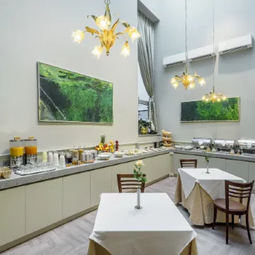 Ratonda Centrum Hotels