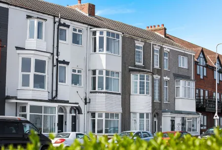 Tyme Suites on Kingsway