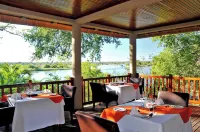 Divava Okavango Resort & Spa - breakfast