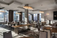 Hotel Bourre Bonne Louisville, Curio Collection by Hilton - 조식 운영