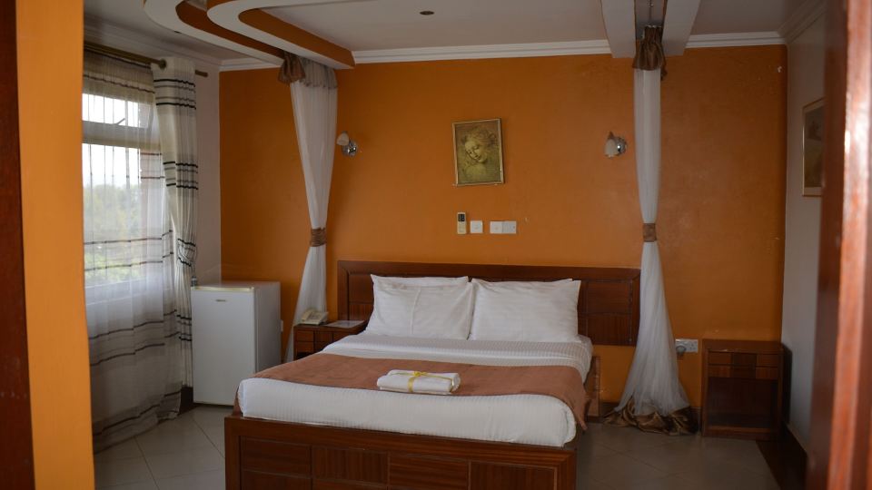 Le Savanna Country Lodge and Hotel
