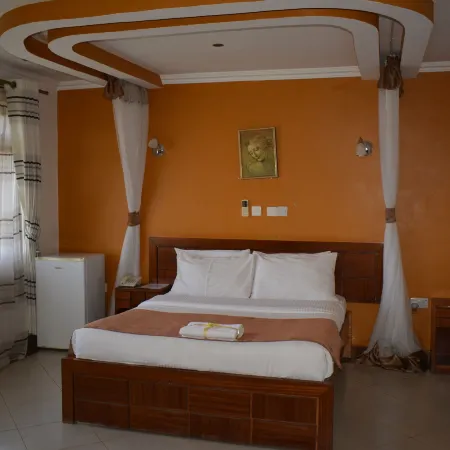 Le Savanna Country Lodge and Hotel