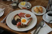 The Inn at Lathones - breakfast