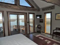 Pinckney Bend Bed & Breakfast - parking