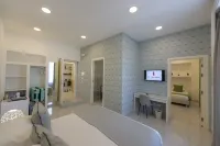 Le Angioine Rooms Hotels in Port of Naples